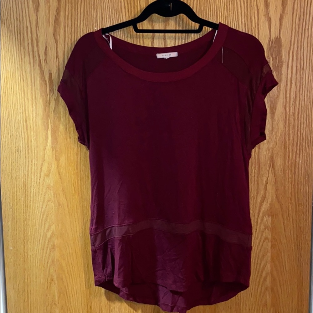 Maroon short-sleeve flowy top